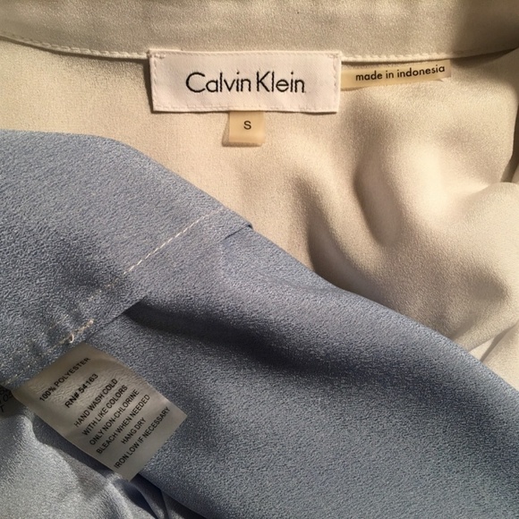 calvin KLEIN 100% Polyester OMBRE DIP DYE Roll Tab Blouse, NWOT, Size Small - Picture 3 of 7